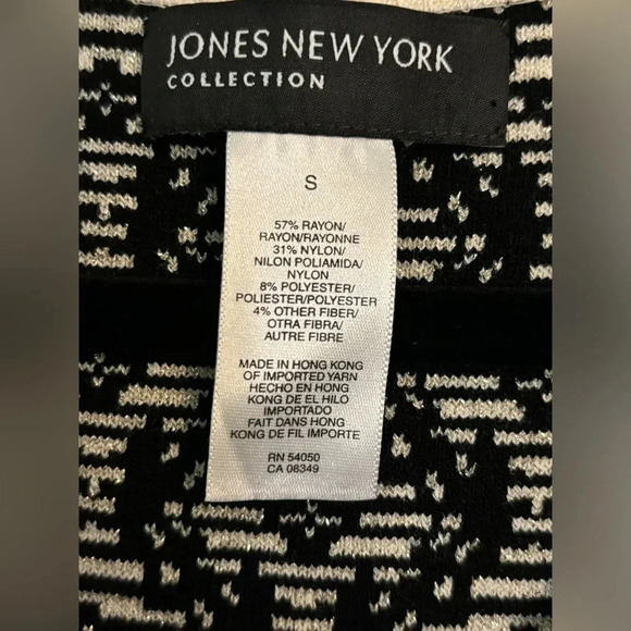Jones New York Collection Womens Short Sleeve Black White Silver Geometric Small - Picture 2 of 6